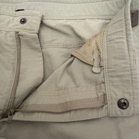 The North Face Paramount Horizon Cargo Shorts Tan Nylon Belted Gorpcore Size 32 - Picture 4 of 7